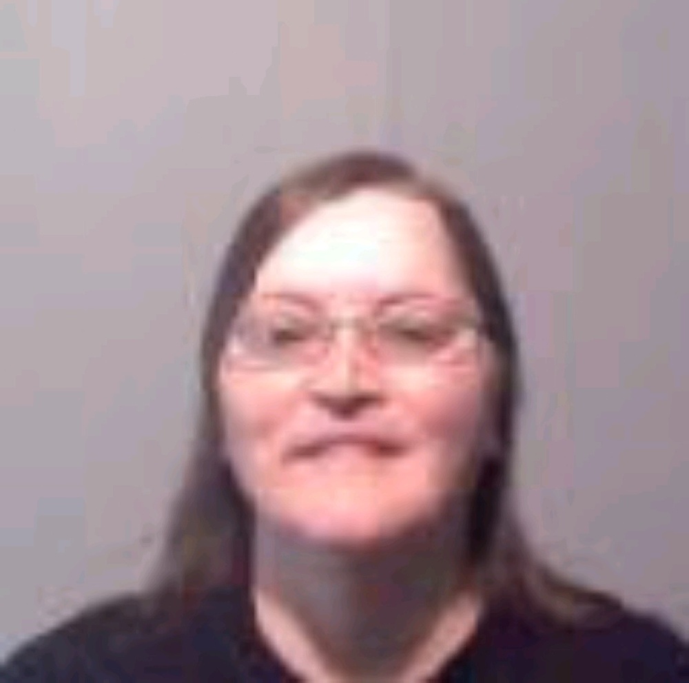 Meet your Posher, Lorrie